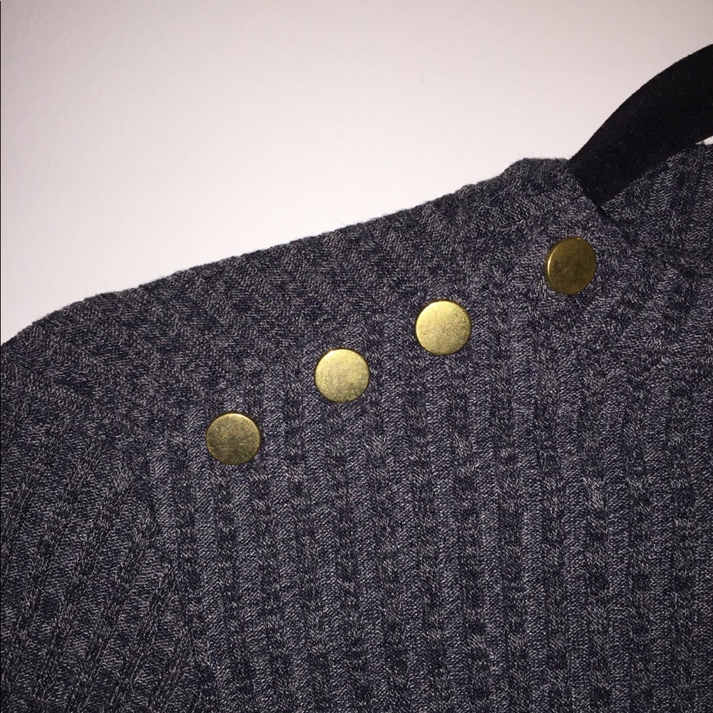 Ribbed Sweater With Buttons - Picture 2 of 4